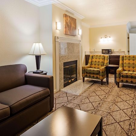 Best Western Executive Inn Los Banos Exterior photo
