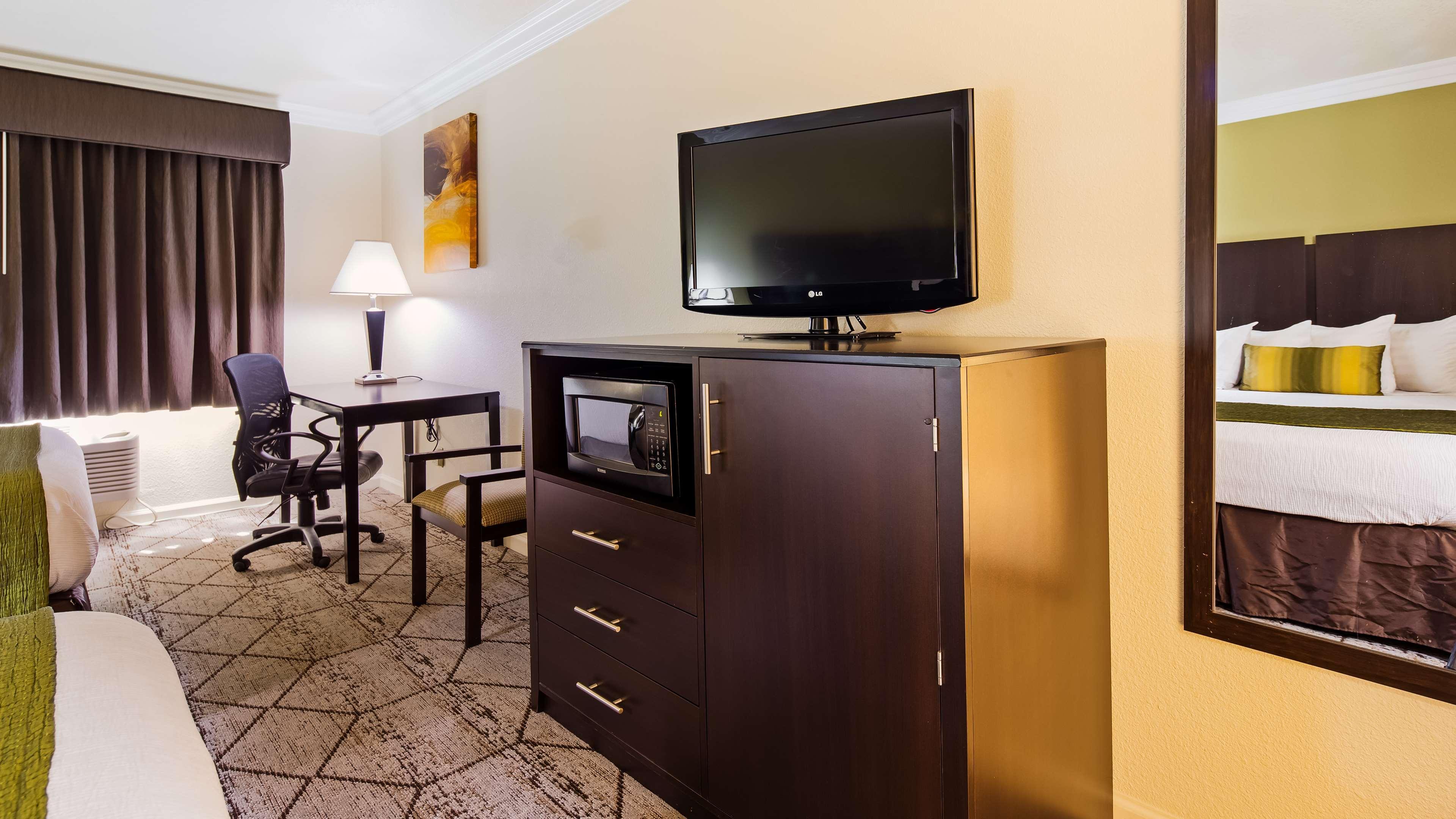 Best Western Executive Inn Los Banos Exterior photo