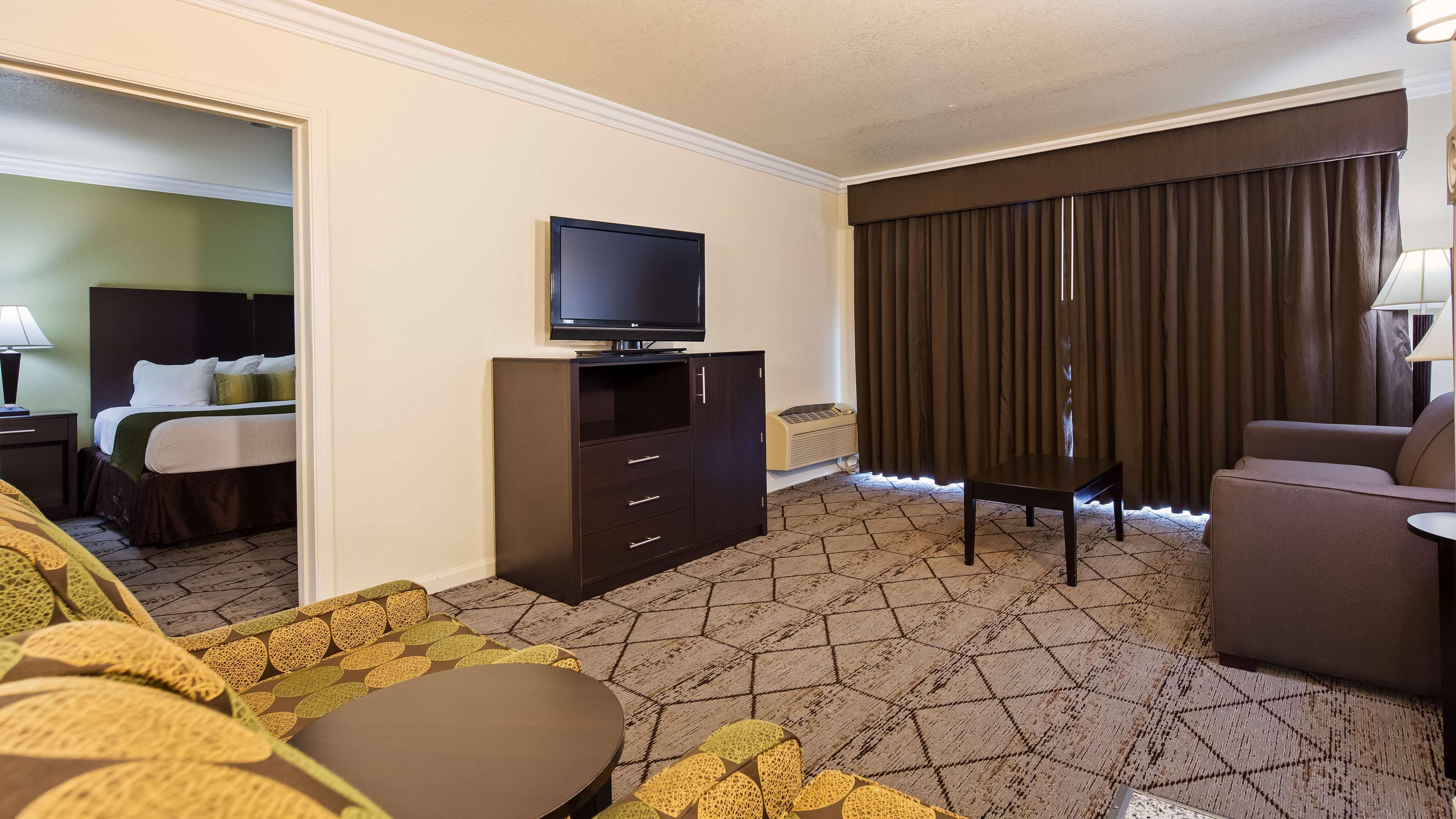 Best Western Executive Inn Los Banos Exterior photo