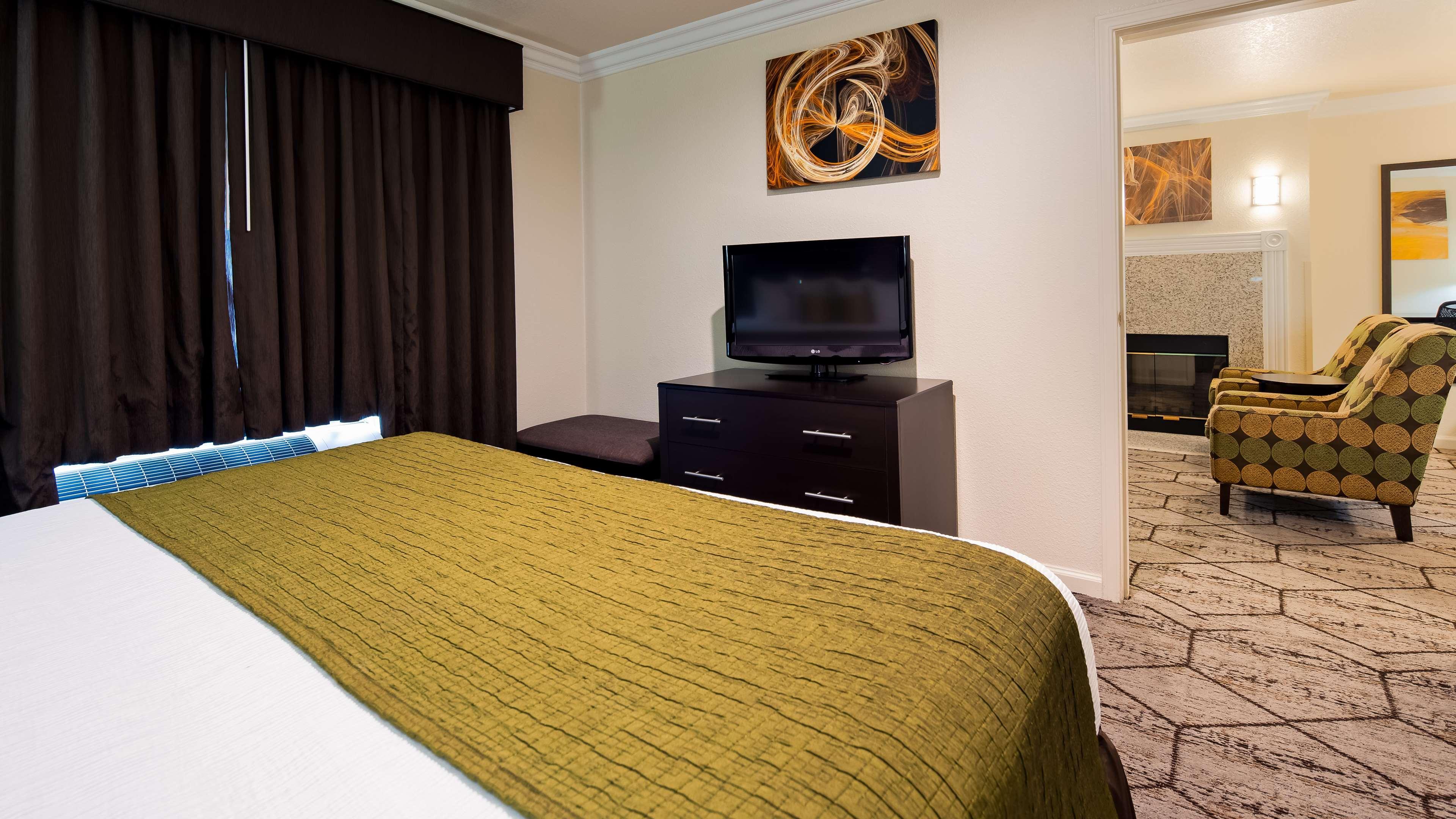 Best Western Executive Inn Los Banos Exterior photo