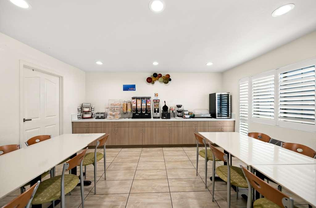 Best Western Executive Inn Los Banos Restaurant photo