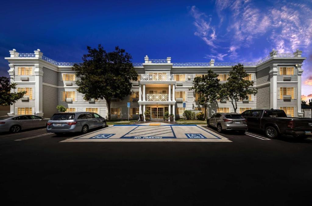 Best Western Executive Inn Los Banos Exterior photo